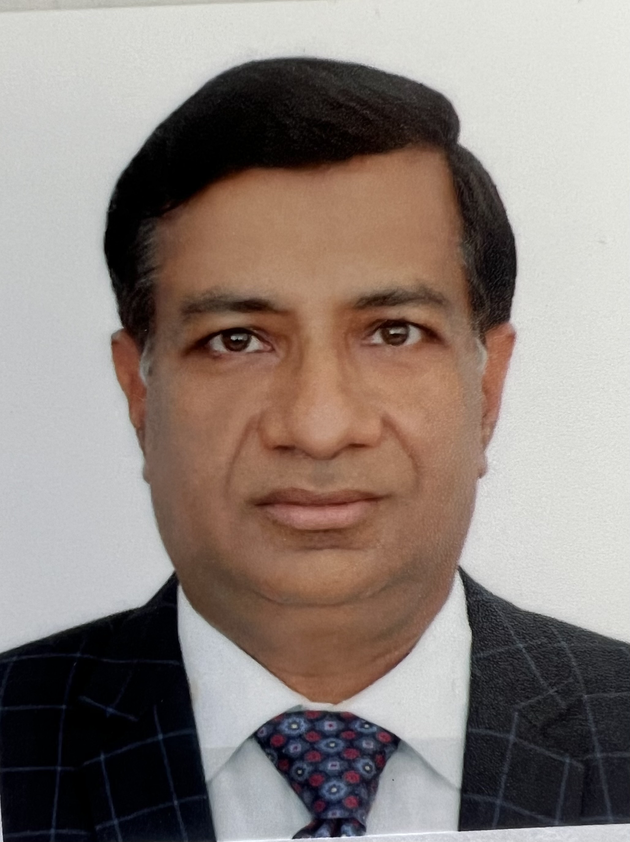 Shri Satish Maheshwari